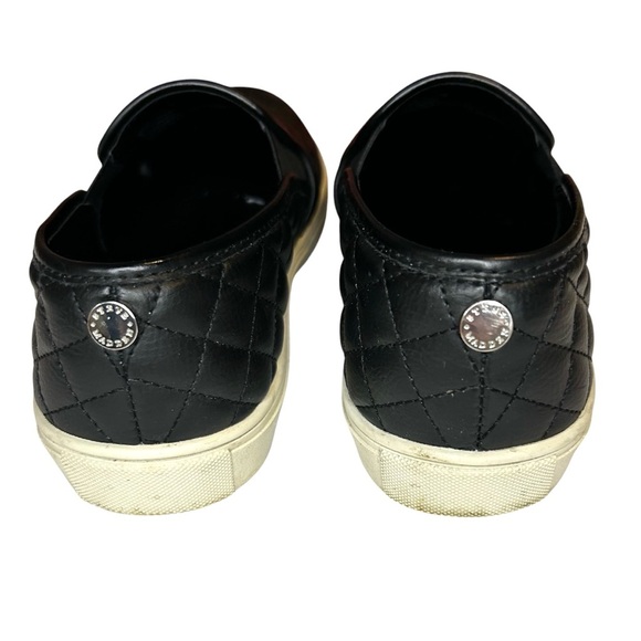 Steve Madden Black Quilted Slip-On Shoes. Size 8.5 - Picture 5 of 7